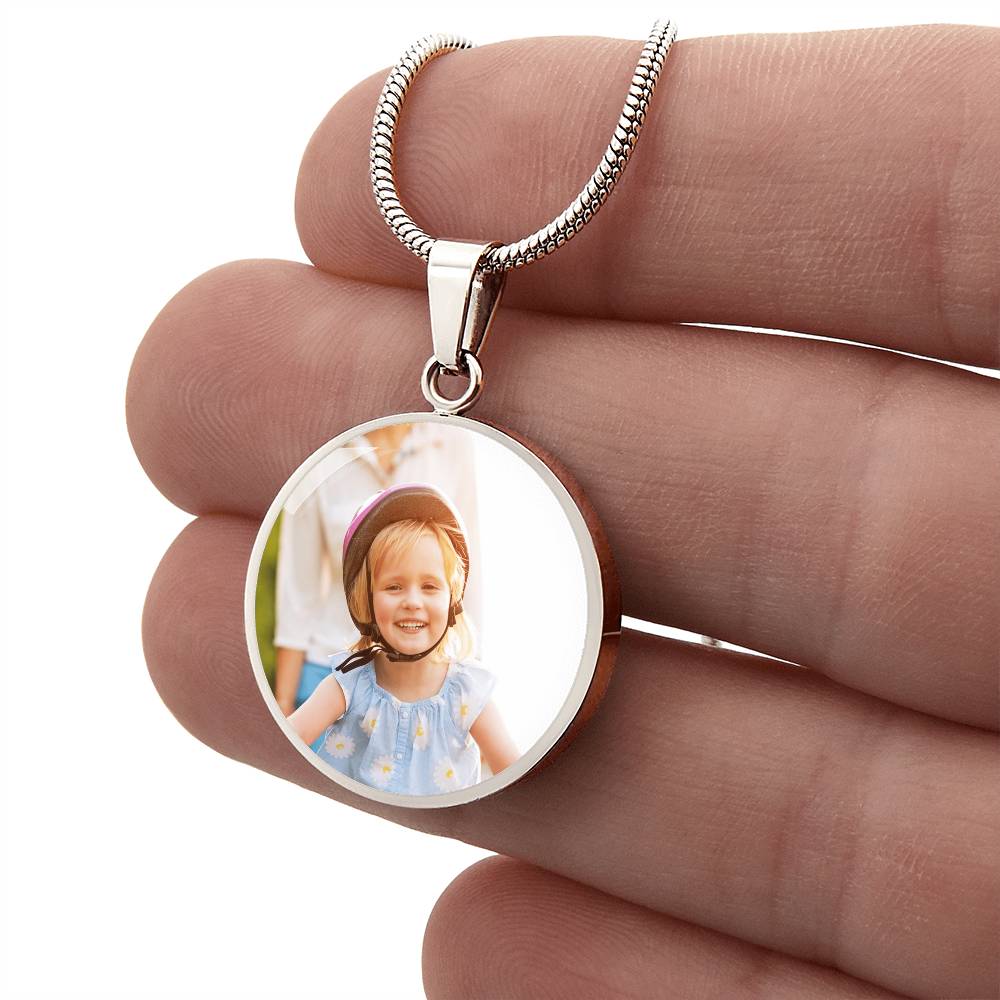 Personalized Photo Circle Pendant Necklace – Custom Engraved, 18K Gold Finish