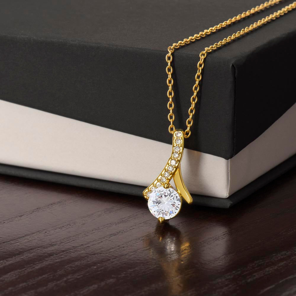 Graduation Alluring Beauty Necklace for Daughter, Girlfriend, Sister