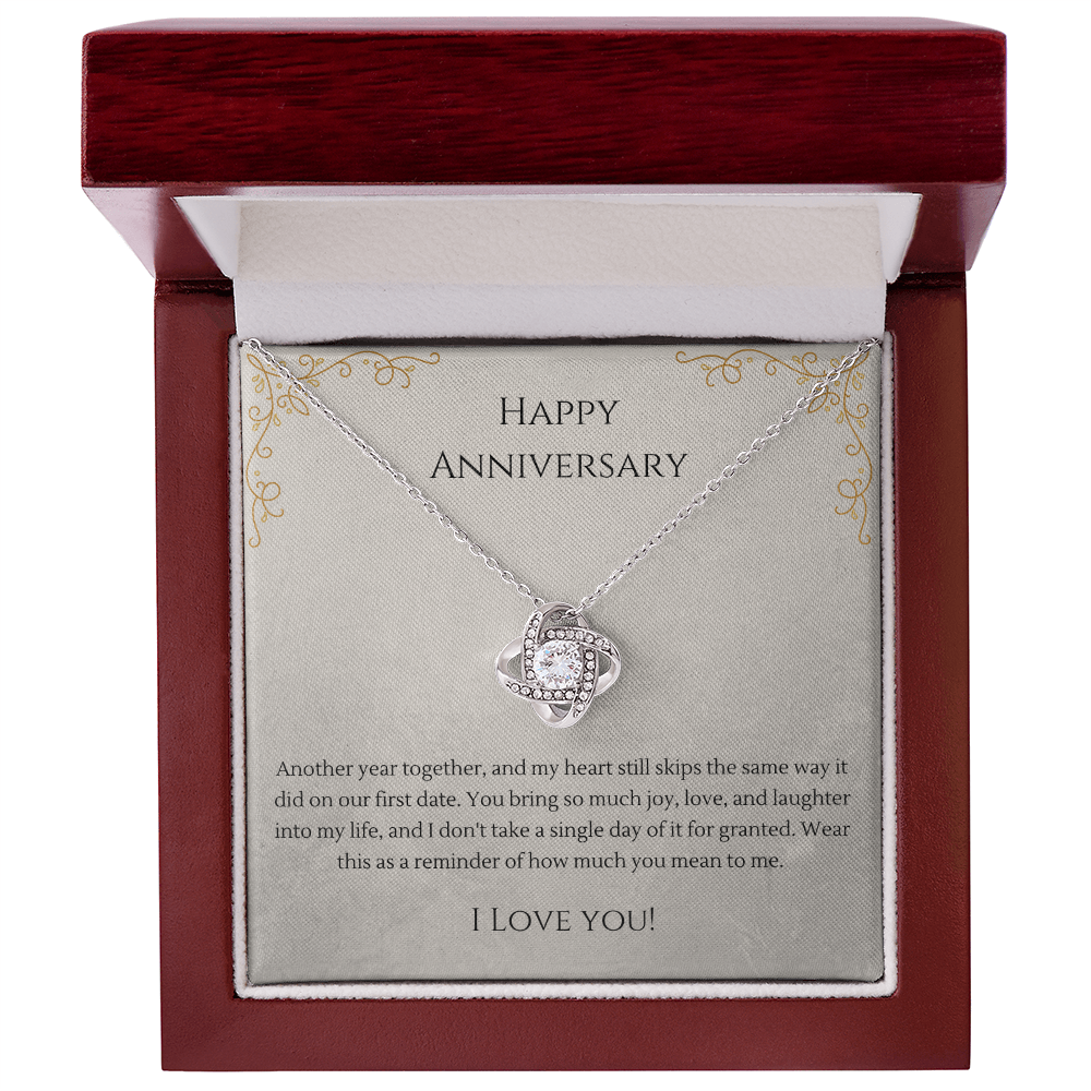 Love Knot Necklace – Anniversary Gift for Girlfriend, Interlocking Pendant Necklace