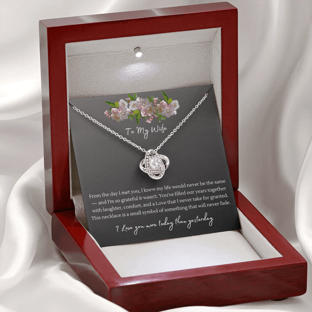 Love Knot Necklace – Anniversary Gift for Wife, Interlocking Pendant Necklace